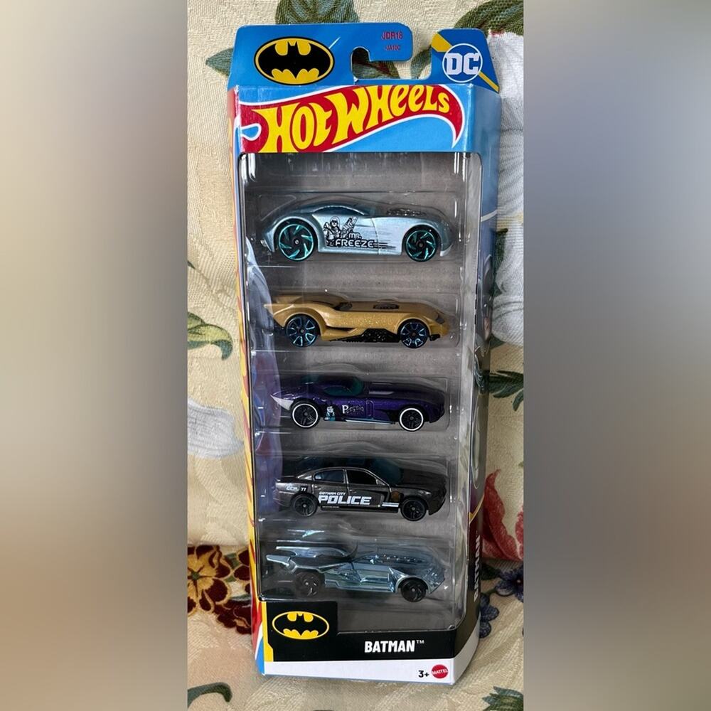 NIB! Hot Wheels DC comics Batman Toy Car 5-Pack,